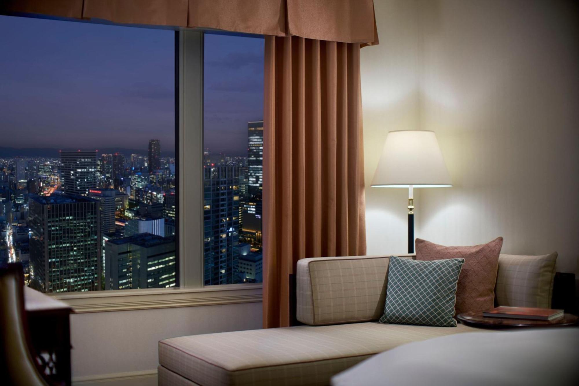 Hotel The Ritz-Carlton Osaka Exterior foto
