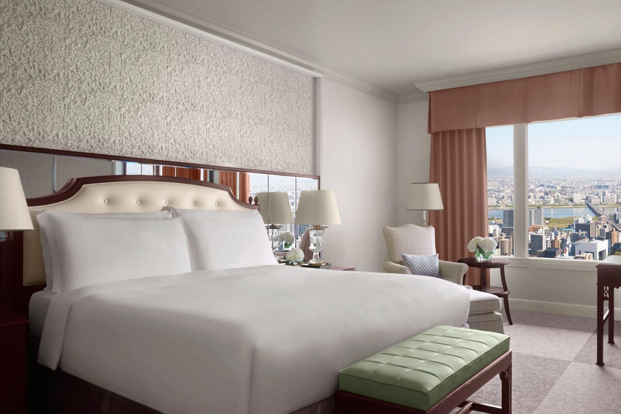 Hotel The Ritz-Carlton Osaka Exterior foto